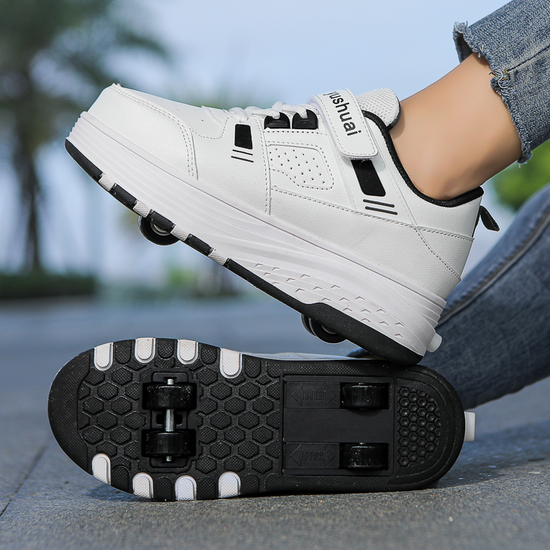 子供用4輪ローラーシューズ、格納式の車輪が付いたスニーカー。 - Running Shoes のレビューと価格