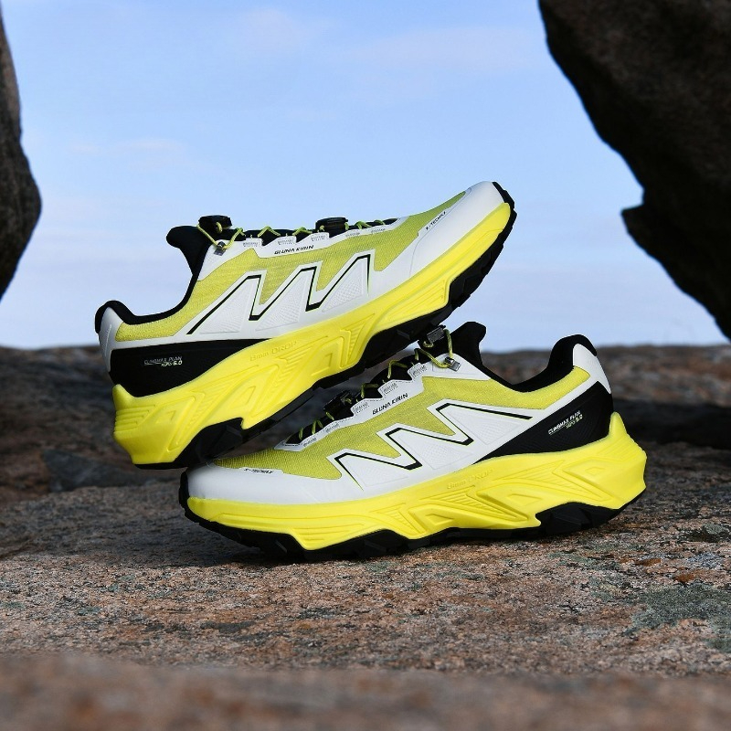 最新トレンドのウォーキングシューズ メンズ 滑り止め ランニ - Anti Slip Trail Running Sneakers のレビューと価格